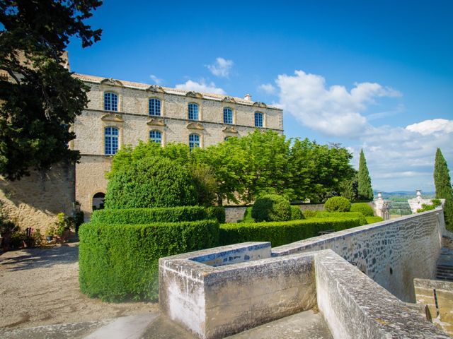 Le mariage de Sofiane et Lamia à Pertuis, Vaucluse 22