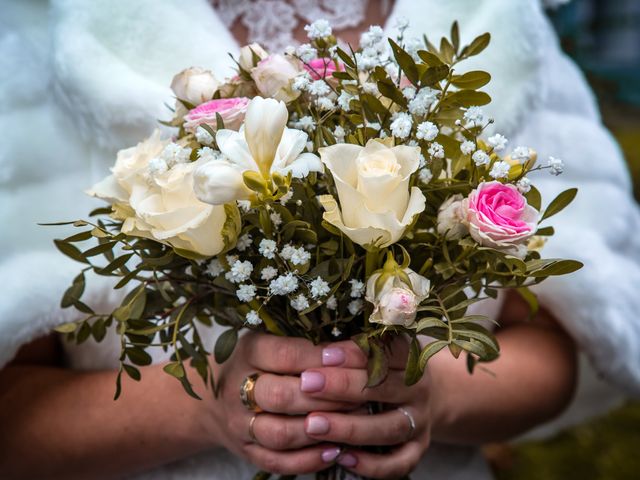 Le mariage de Mathieu et Aurélie à Mandeure, Doubs 9
