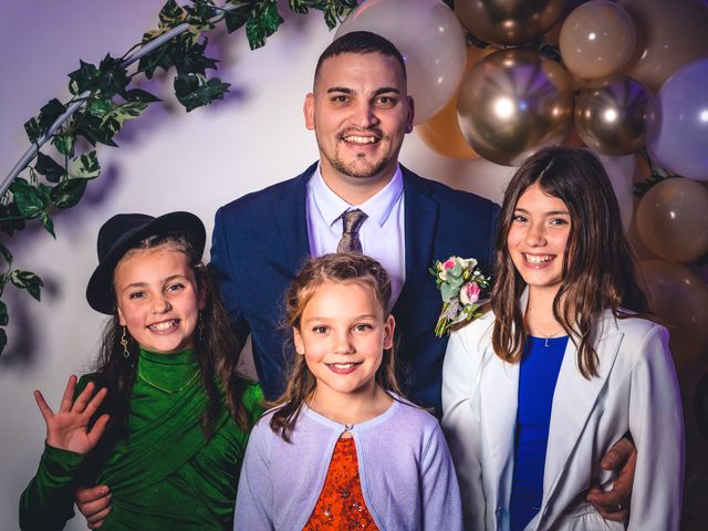 Le mariage de Mathieu et Aurélie à Mandeure, Doubs 16