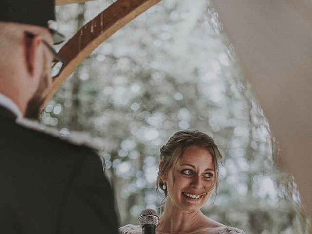 Le mariage de Matthieu et Claire à Choué, Loir-et-Cher 47