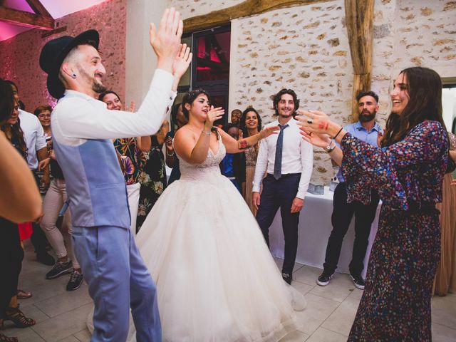 Le mariage de Bruno et Mélissa à Fontenay-Trésigny, Seine-et-Marne 89