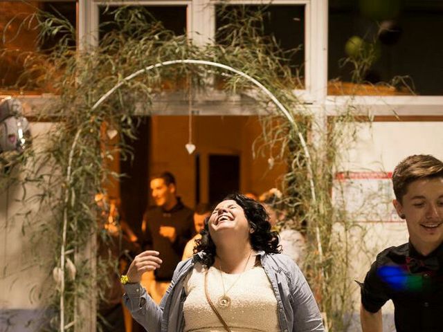 Le mariage de Philippe et Nathalie à Saint-Mariens, Gironde 4