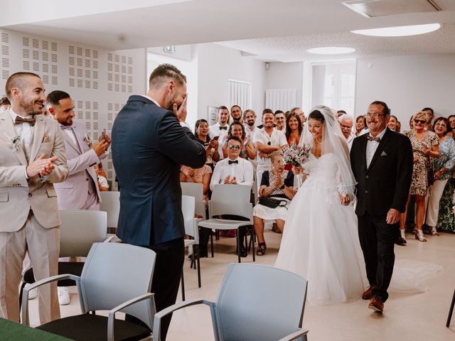 Le mariage de Pascual et Anais à Pierrelatte, Drôme 18