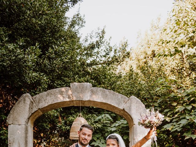 Le mariage de Pascual et Anais à Pierrelatte, Drôme 35