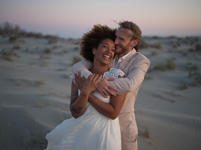 Le mariage de Louison et Carol à Le Grau-du-Roi, Gard 31