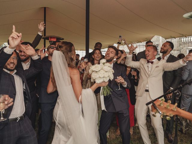 Le mariage de Antoine et Léa à Fougères, Ille et Vilaine 22