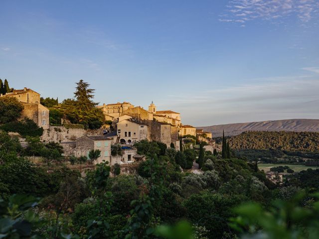 Le mariage de Robert et Sophie à Gordes, Vaucluse 1