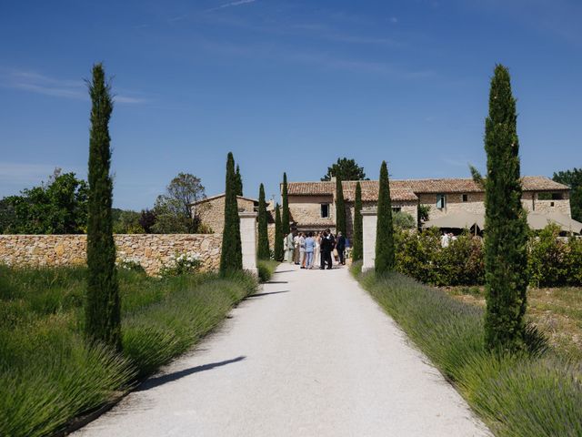 Le mariage de Robert et Sophie à Gordes, Vaucluse 31