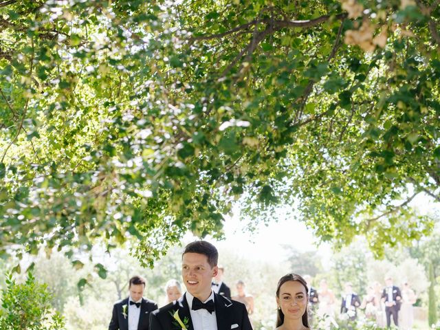 Le mariage de Robert et Sophie à Gordes, Vaucluse 37