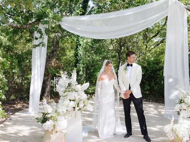Le mariage de Robert et Sophie à Gordes, Vaucluse 54