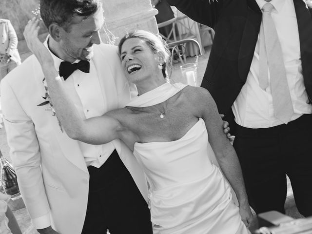 Le mariage de Robert et Sophie à Gordes, Vaucluse 83