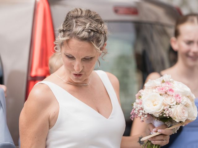 Le mariage de Raphael et Stephanie à sarcenas, Isère 21