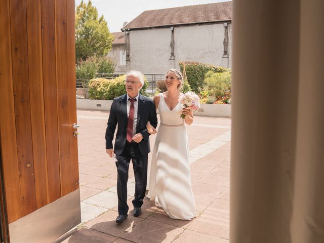 Le mariage de Raphael et Stephanie à sarcenas, Isère 40