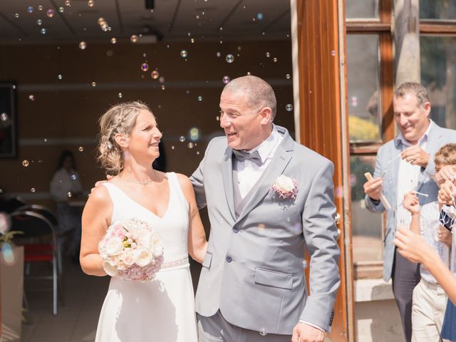 Le mariage de Raphael et Stephanie à sarcenas, Isère 98