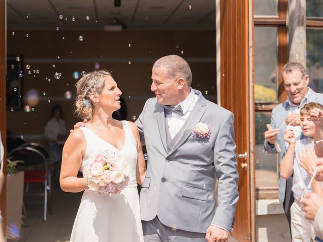 Le mariage de Raphael et Stephanie à sarcenas, Isère 99