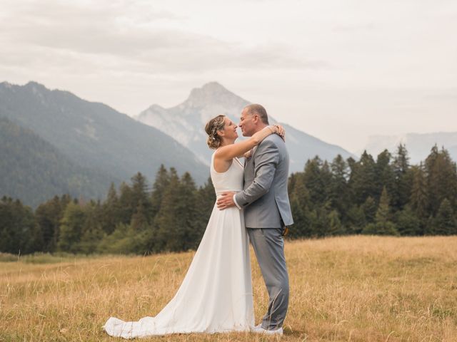 Le mariage de Raphael et Stephanie à sarcenas, Isère 202