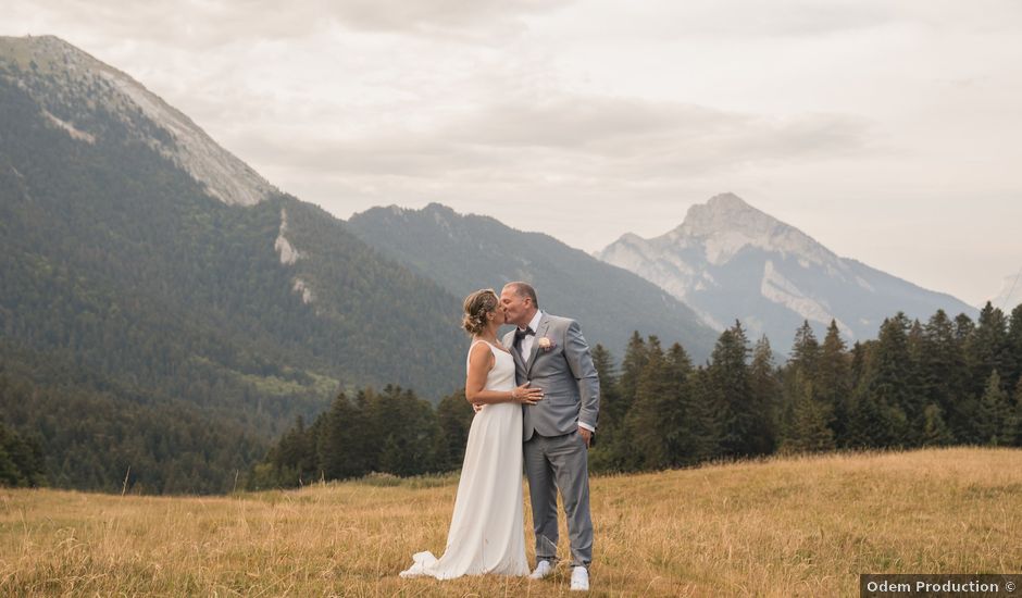 Le mariage de Raphael et Stephanie à sarcenas, Isère