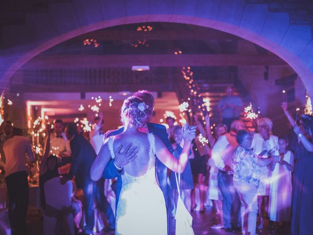 Le mariage de Sylvain et Camille à Tour-en-Bessin, Calvados 86