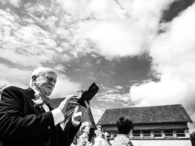 Le mariage de Damien et Marie à Jumilhac-le-Grand, Dordogne 29