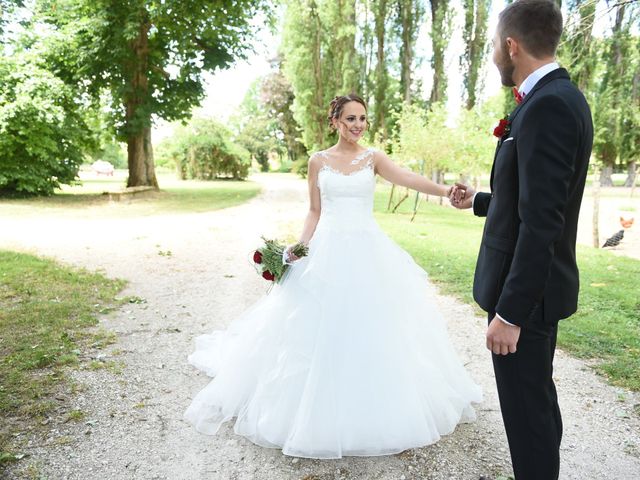 Le mariage de Romain et Mathilde à Velars-sur-Ouche, Côte d&apos;Or 13