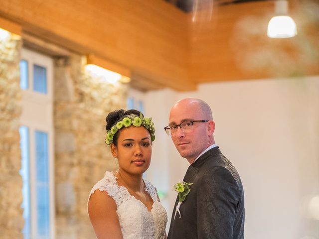 Le mariage de Vincent et Fateata à Coutances, Manche 4