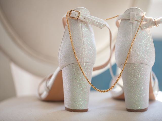 Le mariage de Damien et Romane à Roye-sur-Matz, Oise 8
