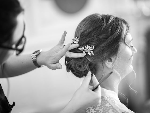 Le mariage de Damien et Romane à Roye-sur-Matz, Oise 35