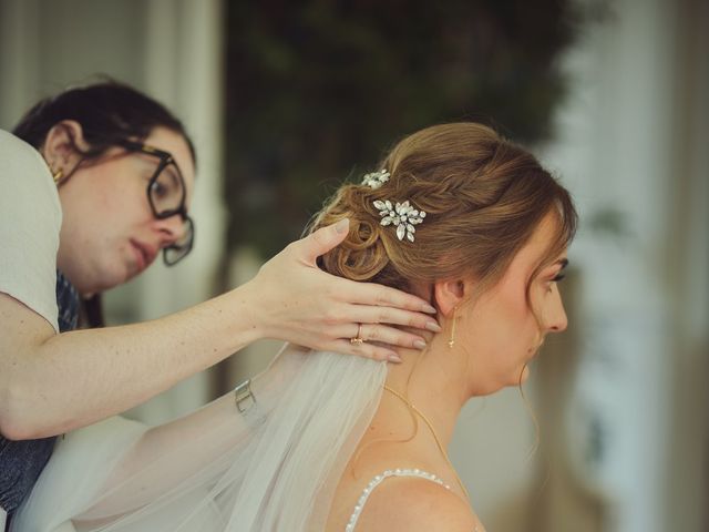 Le mariage de Damien et Romane à Roye-sur-Matz, Oise 49