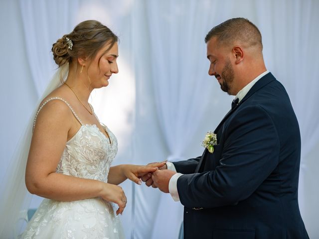 Le mariage de Damien et Romane à Roye-sur-Matz, Oise 80