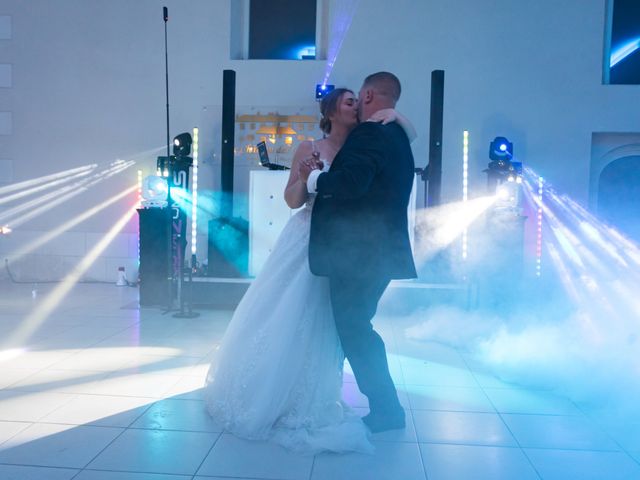 Le mariage de Damien et Romane à Roye-sur-Matz, Oise 95