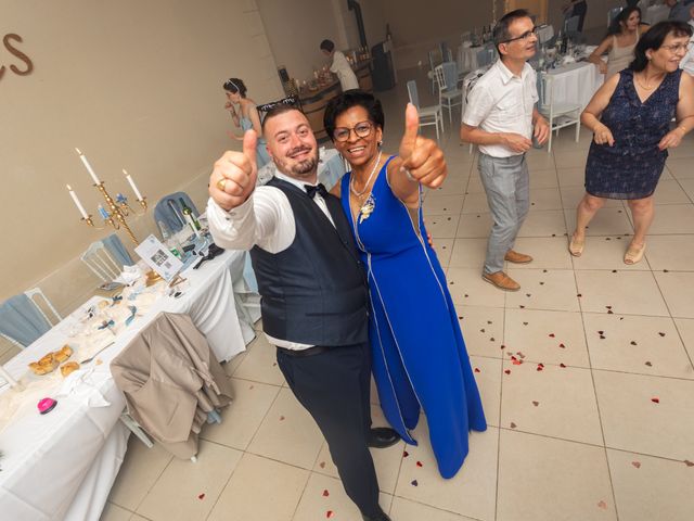 Le mariage de Damien et Romane à Roye-sur-Matz, Oise 101