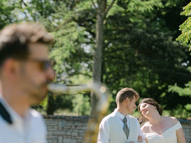 Le mariage de Jérémy et Émilie à Niort, Deux-Sèvres 16