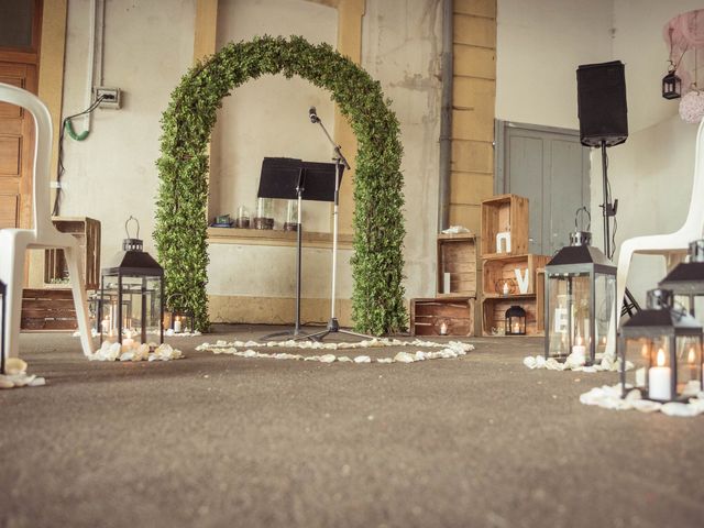 Le mariage de Julien et Wessalie à Saint-Martin-la-Plaine, Loire 13