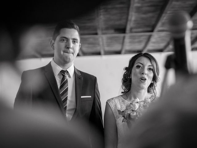 Le mariage de Julien et Wessalie à Saint-Martin-la-Plaine, Loire 25