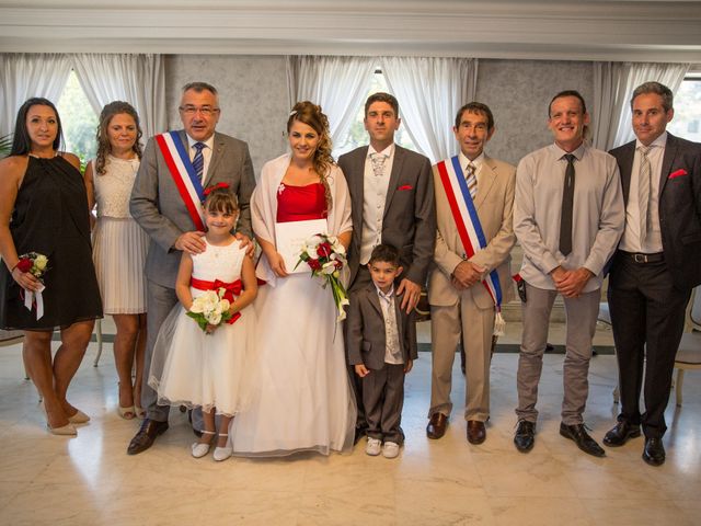 Le mariage de Sébastien et Véronique à Saint-Laurent-du-Var, Alpes-Maritimes 13