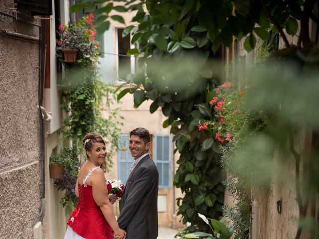 Le mariage de Sébastien et Véronique à Saint-Laurent-du-Var, Alpes-Maritimes 30