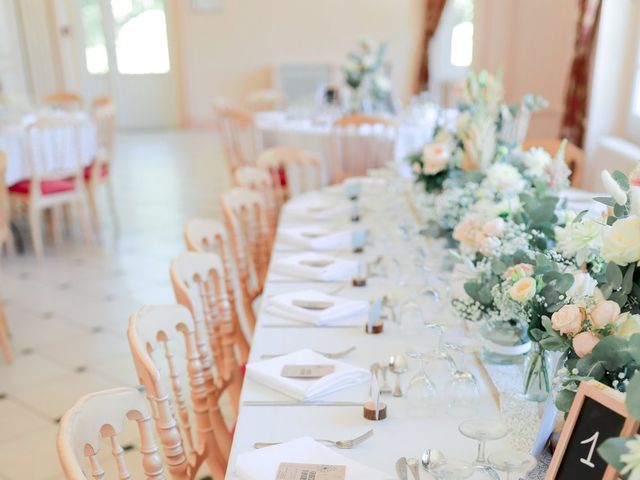 Le mariage de Nicolas et Mathilde à Chailly-en-Bière, Seine-et-Marne 15