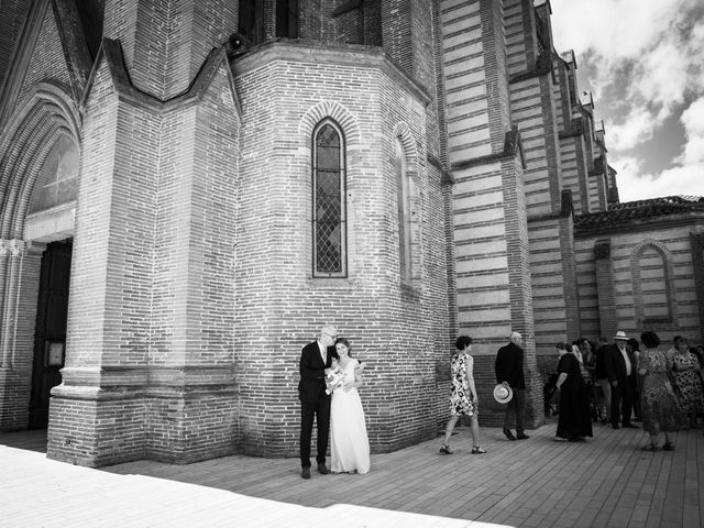 Le mariage de Vincent et Véronique à Saint-Sulpice-la-Pointe, Tarn 2
