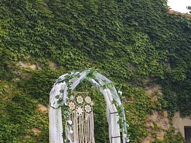 Le mariage de Bastien et Mandy  à Bages, Aude 3