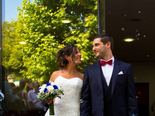 Le mariage de Romain et Sarah à Épinouze, Drôme 14