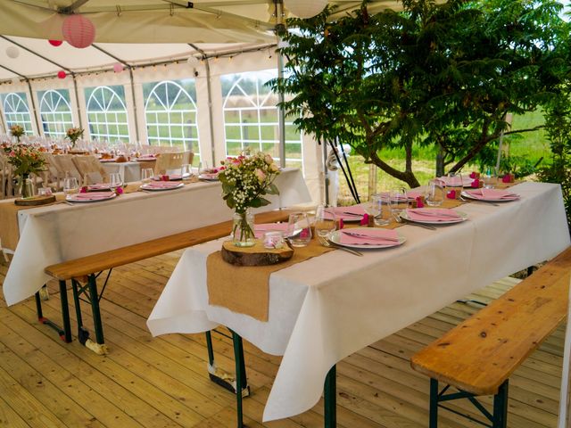 Le mariage de Christophe et Virginie à Chassagny, Rhône 5