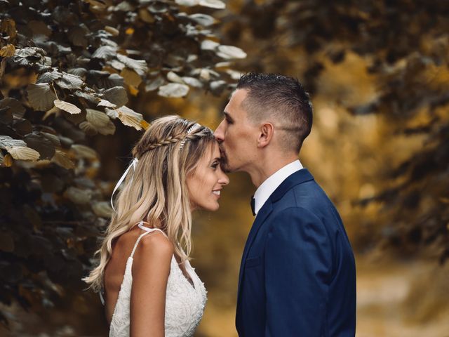 Le mariage de Julien et Laura à Le Collet-de-Dèze, Lozère 10