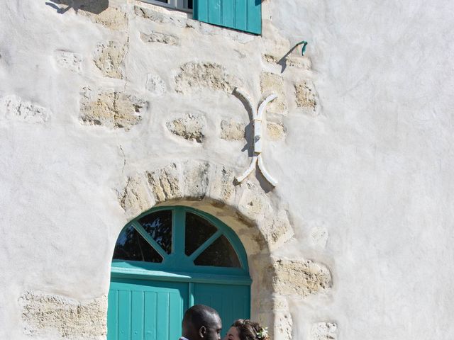 Le mariage de Daouda et Elodie à Les Mathes, Charente Maritime 17
