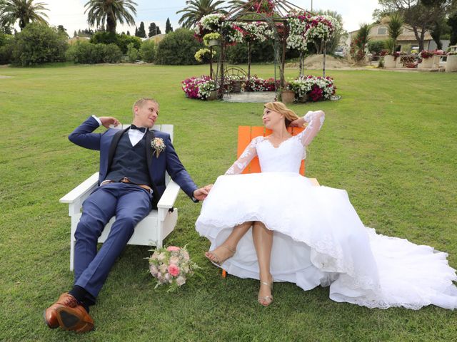 Le mariage de Adrien et Flavie à Arles, Bouches-du-Rhône 16