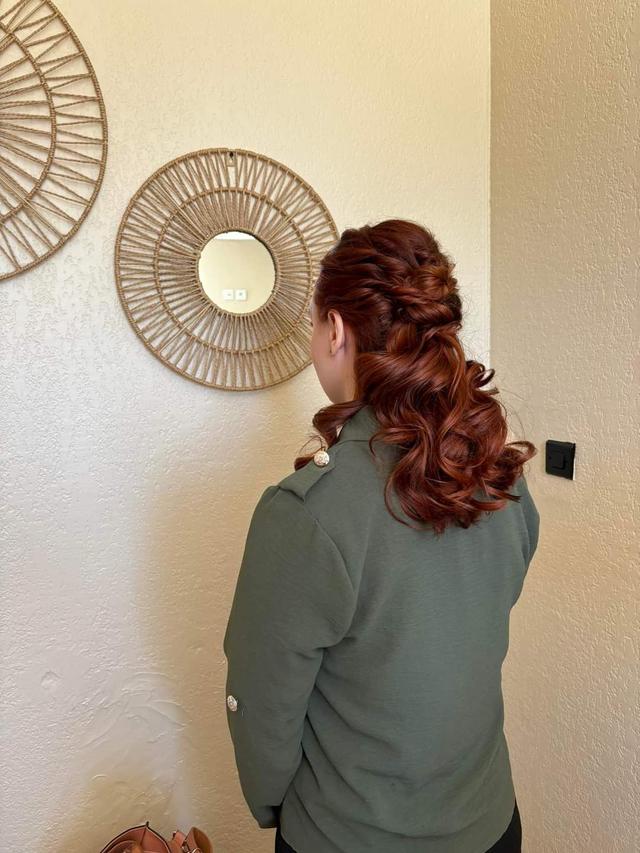 Mademoiselle A Hairstylist - 1