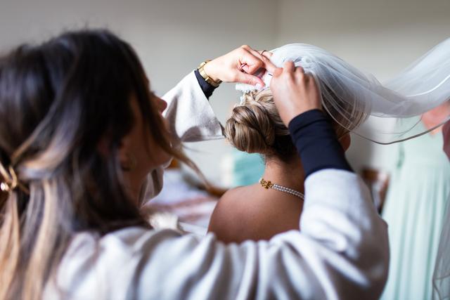 Helena Coiffeuse Privée - 1