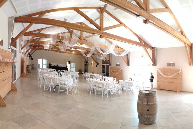La Salle des Pertonnières 1