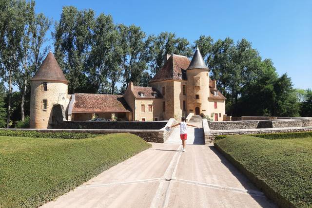 Chateau d’Anizy 5