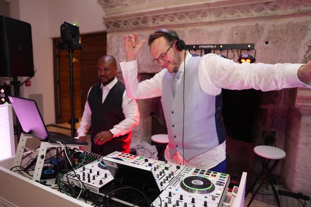 Da Syncro Events & Wedding - 1