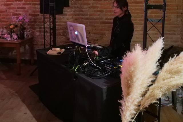 DJ Madame T-Relo 2
